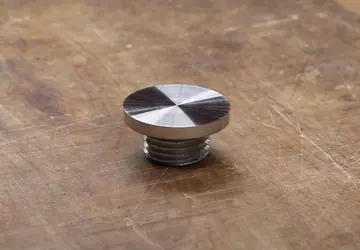 Wprowadzenie śrub z całkowicie znikającymi wypustami ...