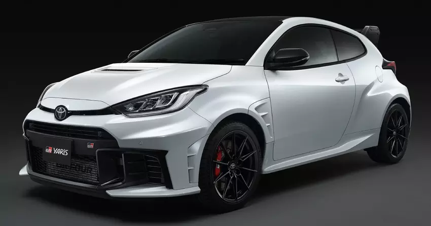 Hot hatch Toyota GR Yaris wrócił do Wielkiej Brytanii — teraz tylko z "manualem"