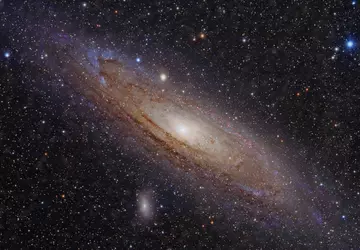 James Webb odkrył "niemożliwe" galaktyki mające ...