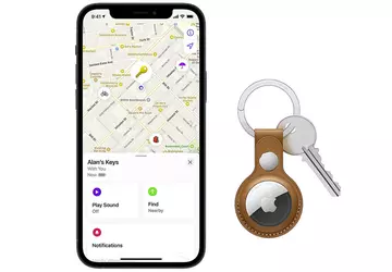 Pracownik lotniska ukradł kosztowności o wartości ...