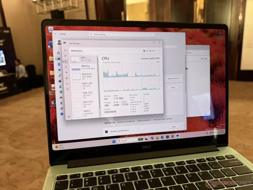 Prototyp laptopa Intela z chipami WIldcat Lake