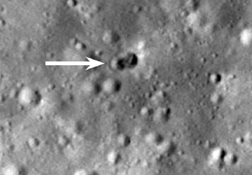 Nieznany obiekt uderzył w dalszą stronę ...