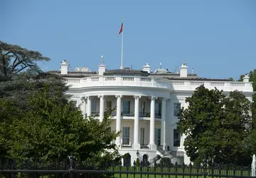Biały Dom przedstawi "szeroko zakrojone" rozporządzenie ...