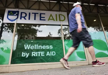 Amerykański organ regulacyjny zakazuje sieci aptek ...