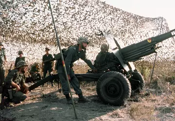 AFU otrzymuje sześć włoskich haubic 105 ...