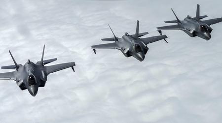 Rumunia przygotowuje się do zamówienia 32 amerykańskich myśliwców piątej generacji F-35 Lightning II za kwotę 6,5 mld USD.