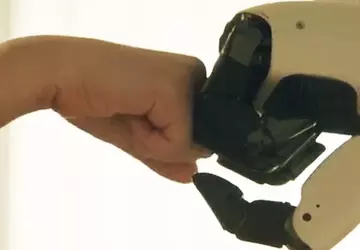 LG zaprezentuje na CES 2026 robota-asystenta ...