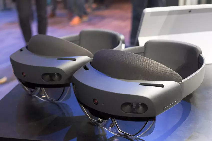 HoloLens 2 idzie na sprzedaż