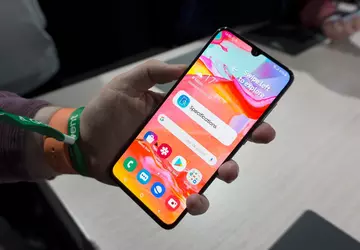 Samsung Galaxy A70 zaczął się aktualizację ...