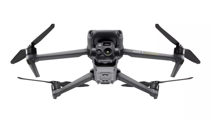 DJI Mavic 4 Pro pojawia się w nowym wycieku wideo z 6-krotnym zoomem i obsługą wideo w pionie