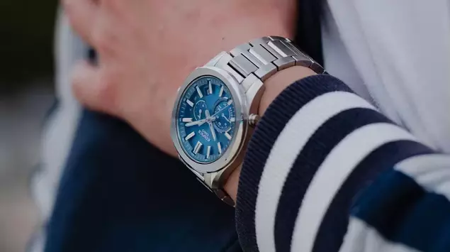 Casio Edifice EQB-1300: Smukle zegarki z ...