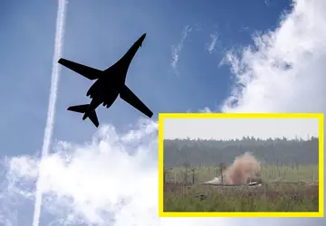 Amerykańskie bombowce strategiczne B-1B Lancer po ...