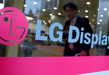 Samsung po raz pierwszy kupi panele ...