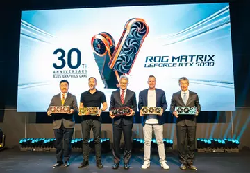 ASUS ROG Matrix RTX 5090: najwyższa ...