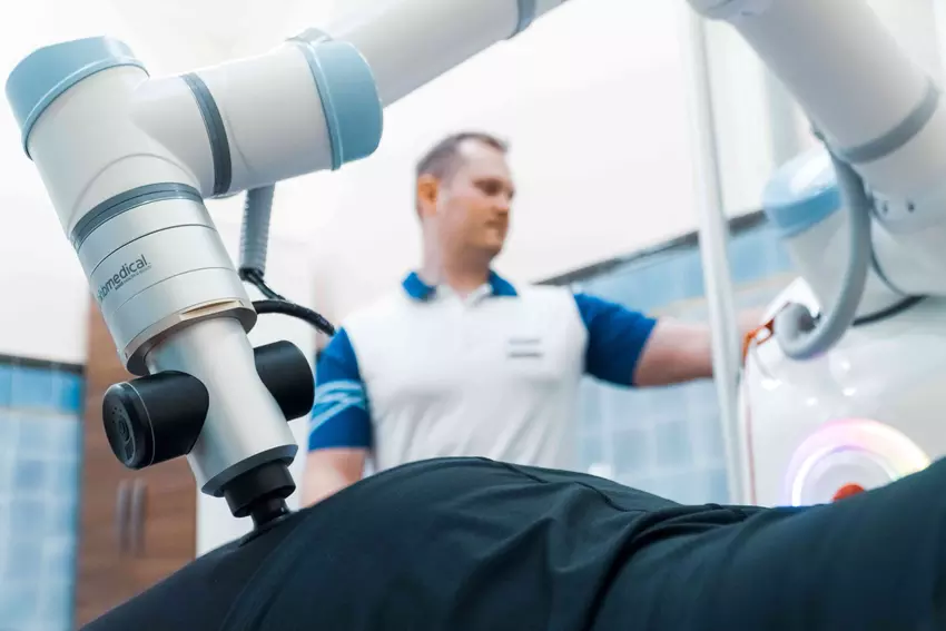 Anna, masażystka-robot: pierwszy na świecie robot do masażu AI Rocozyer został wprowadzony na rynek w Czechach i nie bawi się cellulitem.