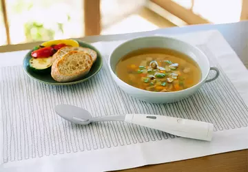 Japońska firma Kirin zaprezentowała elektryczną łyżkę, ...