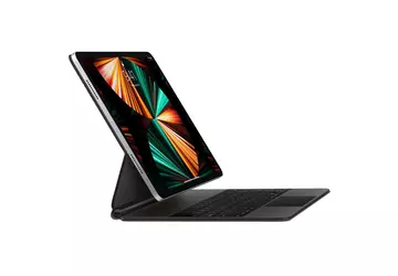 Bloomberg: Apple pracuje nad zaktualizowaną wersją ...