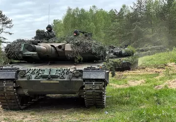 Polska planuje przekazać 14 czołgów Leopard ...