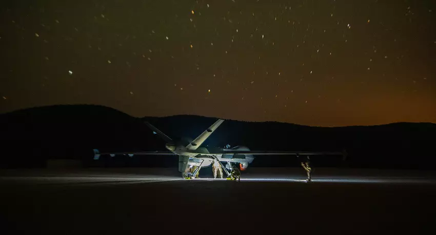 MQ-9 Reaper po raz pierwszy wylądował na polnej drodze i zademonstrował swoją zdolność do transportu ważnych ładunków.