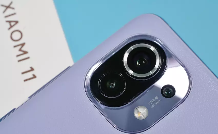 Xiaomi 12 close: cena Xiaomi Mi 11 spada do historycznie niskiego poziomu