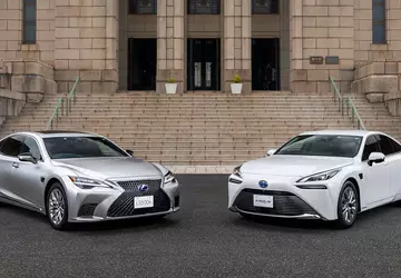 Toyota została najlepiej sprzedającą się marką ...