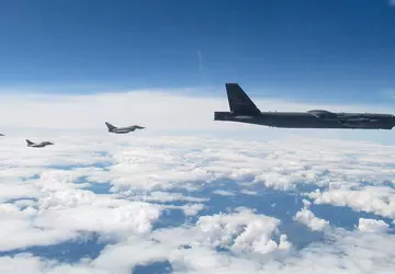 Myśliwce Rafale i Eurofighter Typhoon z ...