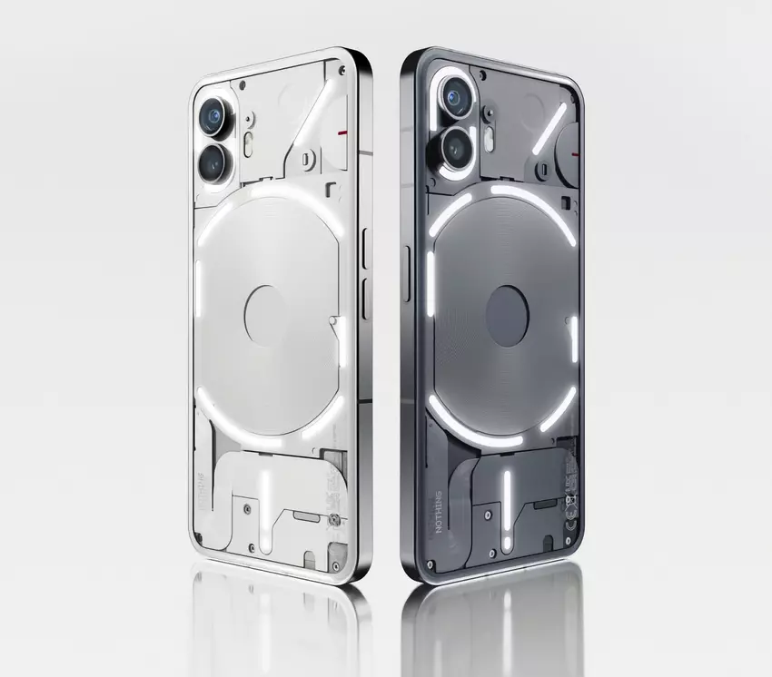 Użytkownicy Nothing Phone (2) zaczęli otrzymywać stabilną wersję systemu Nothing OS 2.5 opartego na Androidzie 14