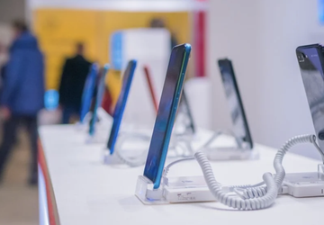 Chiny drastycznie ograniczyły dostawy smartfonów do ...