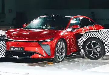 Test zderzeniowy Chery: co się stało, ...