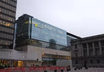 Microsoft wyparł Apple jako najdroższą firmę