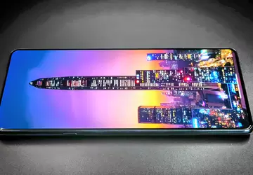 Motorola wypuści smartfon z kamerą na ...