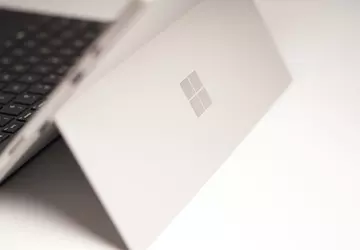 Microsoft Surface Pro 8 otrzyma wyświetlacz ...