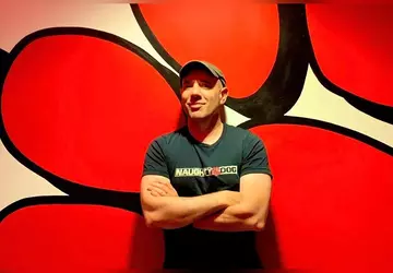 Weteran, scenarzysta John Scherr odszedł z ...