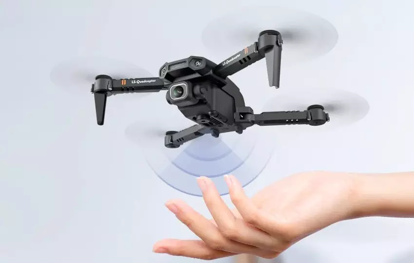 XT6 недорогой дрон с Алиэкспресс