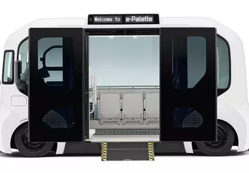 Toyota wprowadza na rynek elektryczny shuttle ...