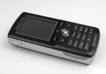 Zrekonstruowany legendarny Sony Ericsson K750i można ...