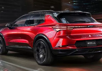 Cztery silniki w jednym samochodzie: GM ...