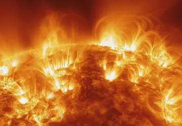 Ekstremalna burza magnetyczna uderzyła w Ziemię: ...