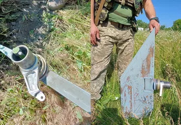 Ukraińscy żołnierze z Igla MANPADS zestrzelili ...