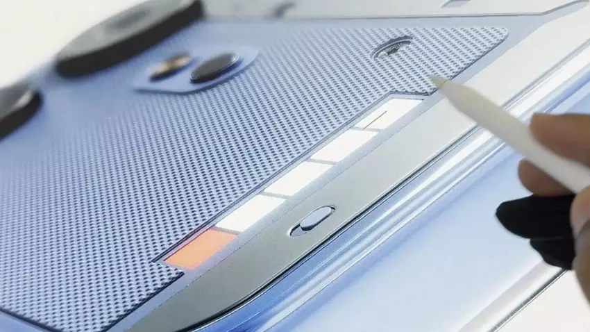 Nothing Phone (4b) z rozpoznawalnym designem
