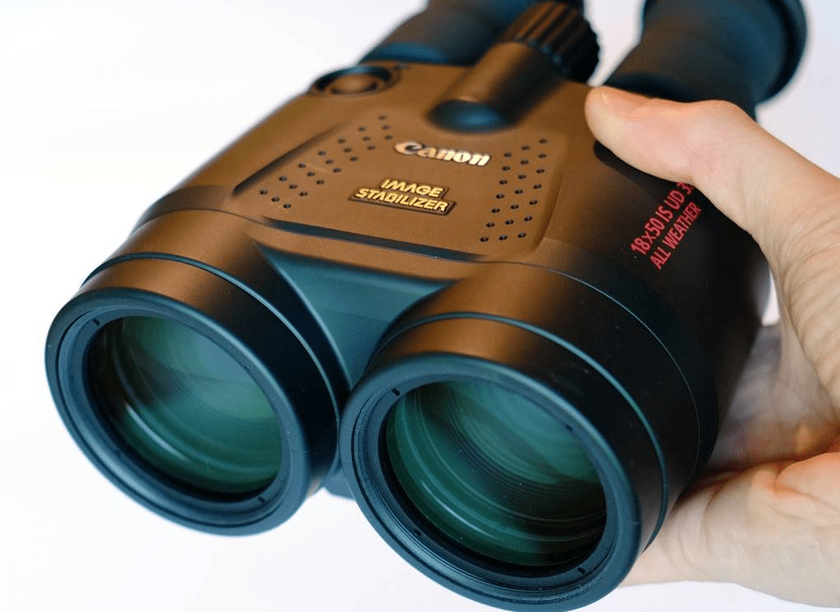 Lornetka Canon 18x50 IS ze stabilizacją obrazu