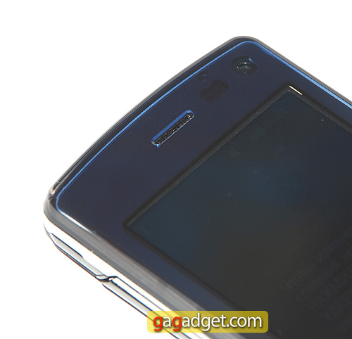 Transparent Crystal: wideorecenzja telefonu LG GD900 Crystal-3