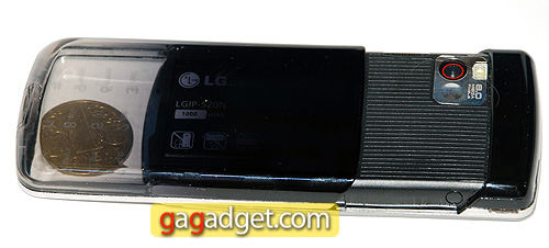 Transparent Crystal: wideorecenzja telefonu LG GD900 Crystal-7