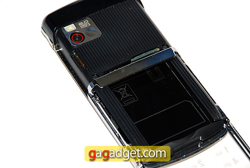 Transparent Crystal: wideorecenzja telefonu LG GD900 Crystal-14