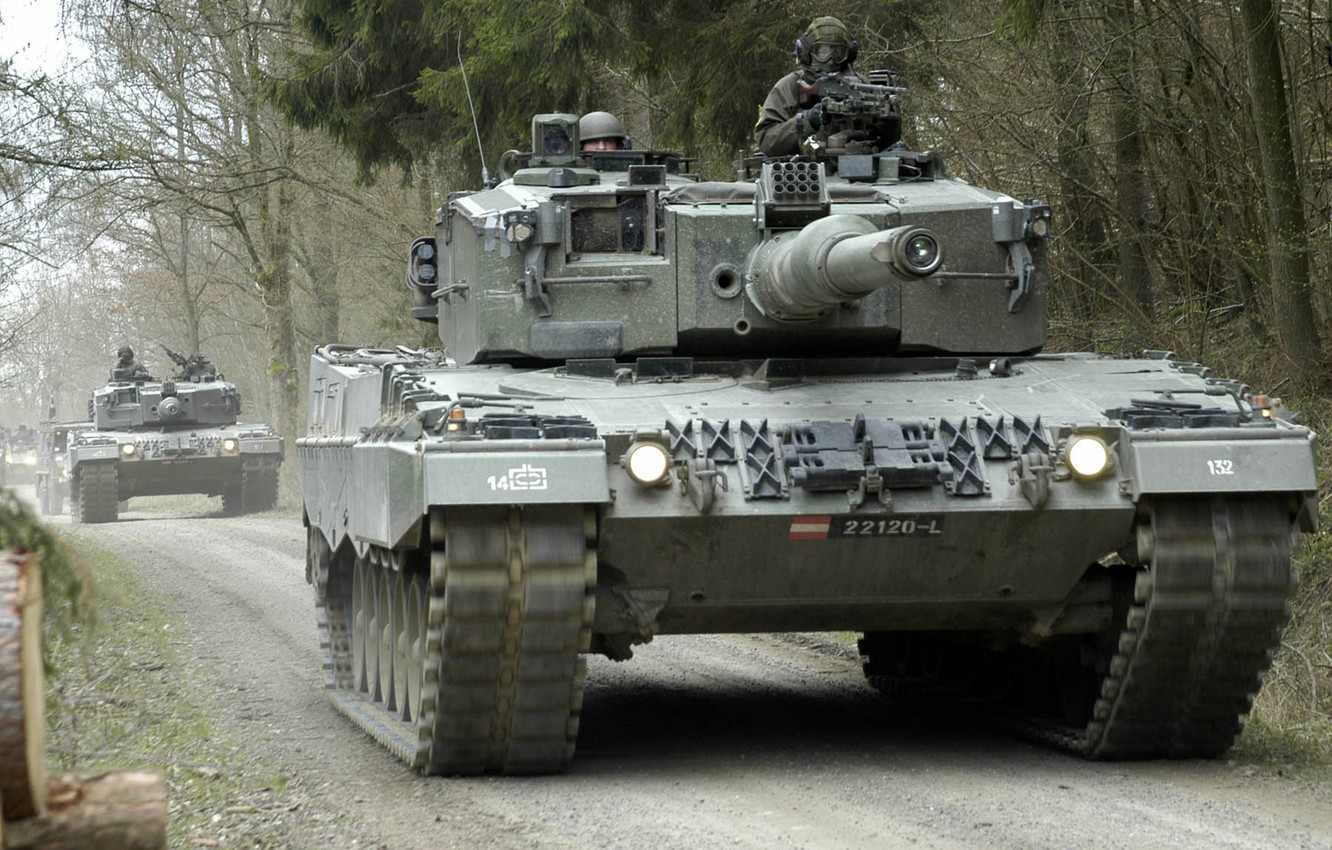 Hiszpania da Ukrainie 10 czołgów Leopard 2A4 i 20 transporterów opancerzonych M113