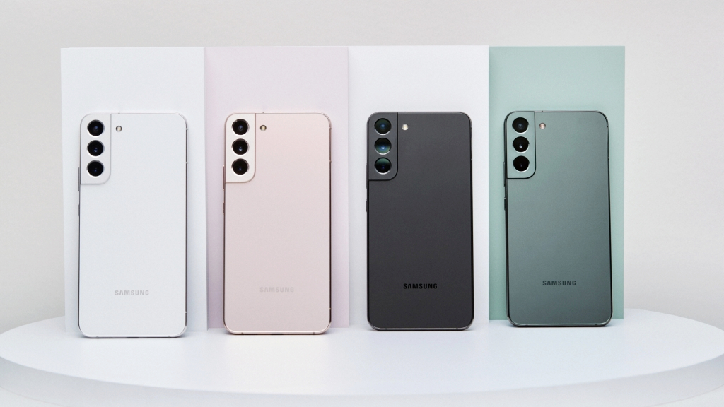 Samsung Galaxy S22 otrzymuje lipcową aktualizację zabezpieczeń w Europie i USA