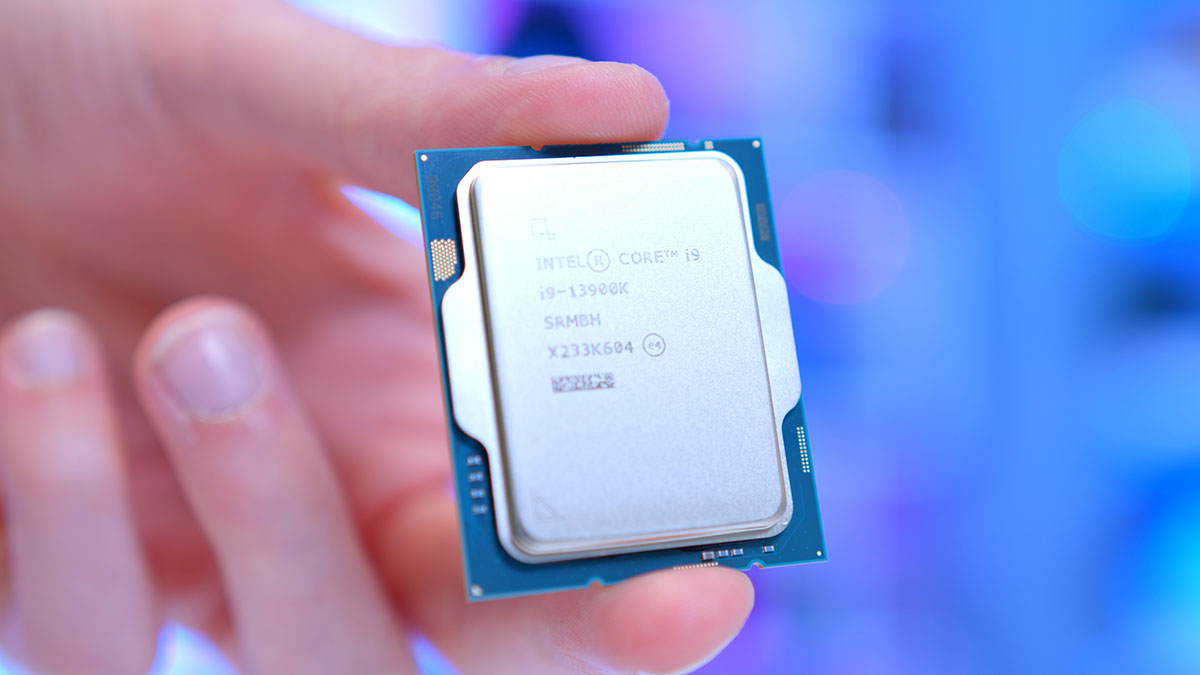 Najnowsze procesory Intel Core zaczynają spadać w cenie już kilka tygodni po premierze, a rabaty sięgają nawet 200 dolarów