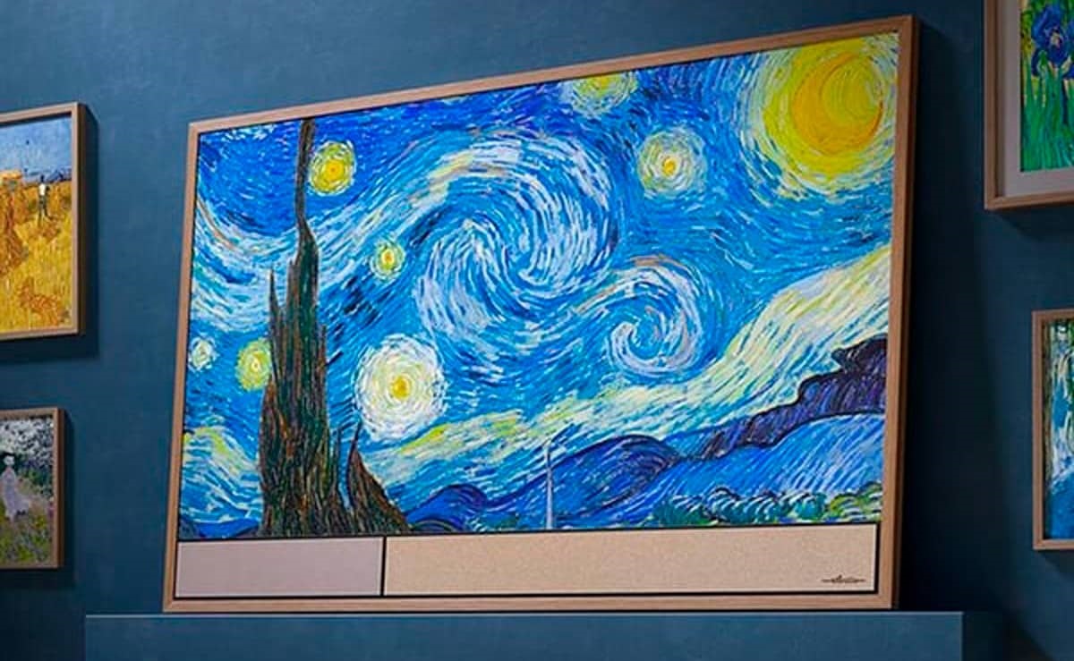 Hisense rozpoczął sprzedaż telewizorów wewnętrznych Mural TV R8 w cenie od 1400 USD