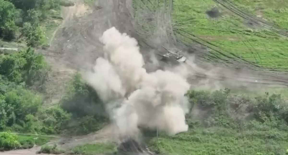 Ukraińskie Siły Zbrojne ostrzelały artylerią konwój rosyjskich czołgów