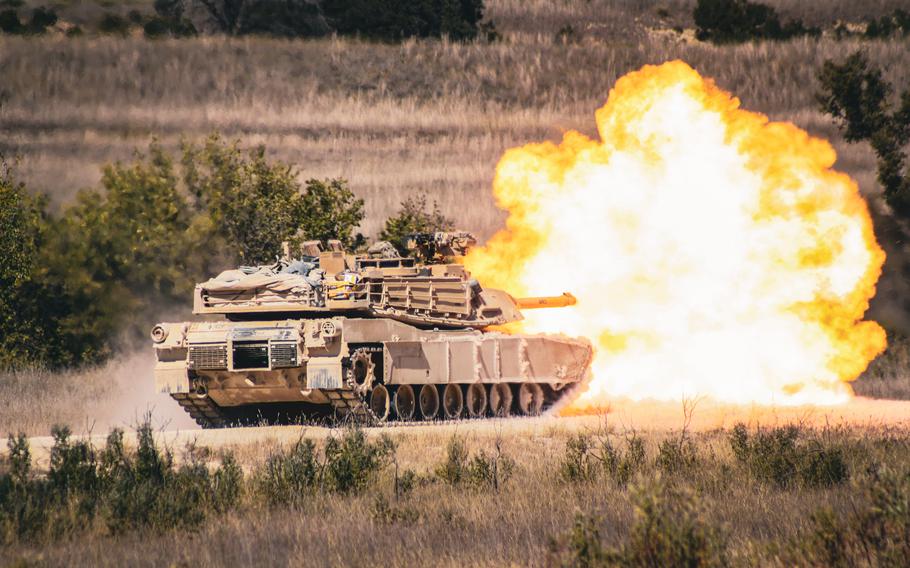 USA dostarczają 31 czołgów M1A1 Abrams do Niemiec, aby szkolić ukraińskie załogi
